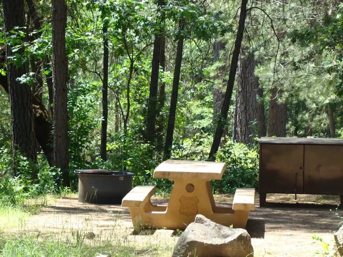 Hirz Bay Campground 