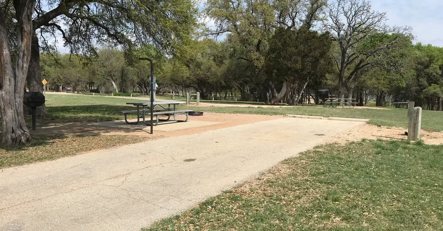Airport Park - Waco Lake