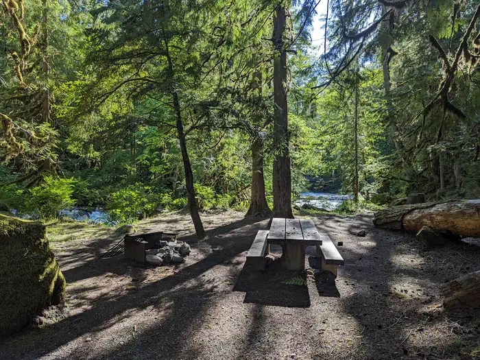 BUCK CREEK CAMPGROUND