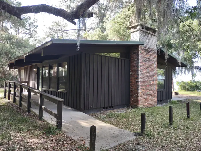Lake Dorr Cabin