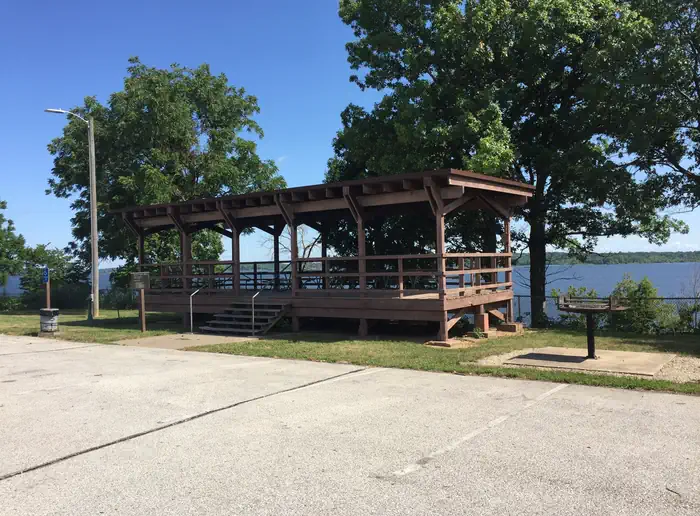South Overlook Rectangle Shelter