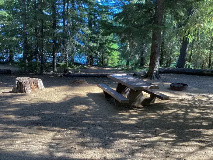 Hoodview Campground