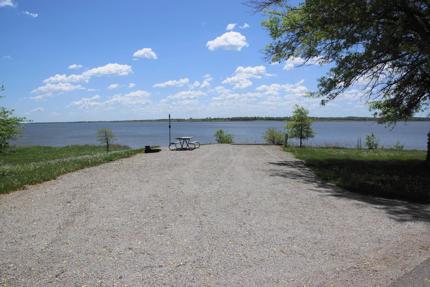 Bridgeview Campground