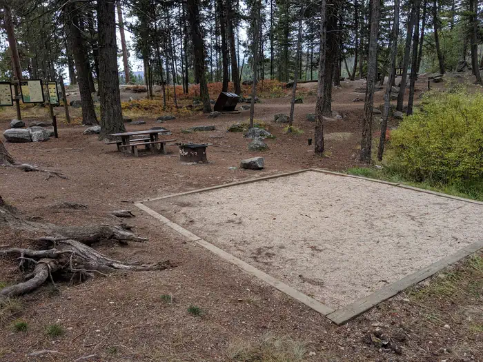 Picnic Point (id)