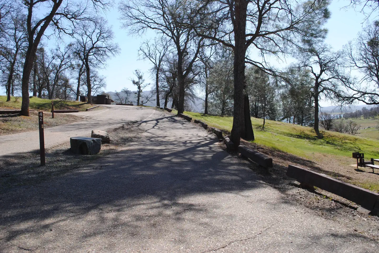 New Hogan Lake - COE/Acorn West