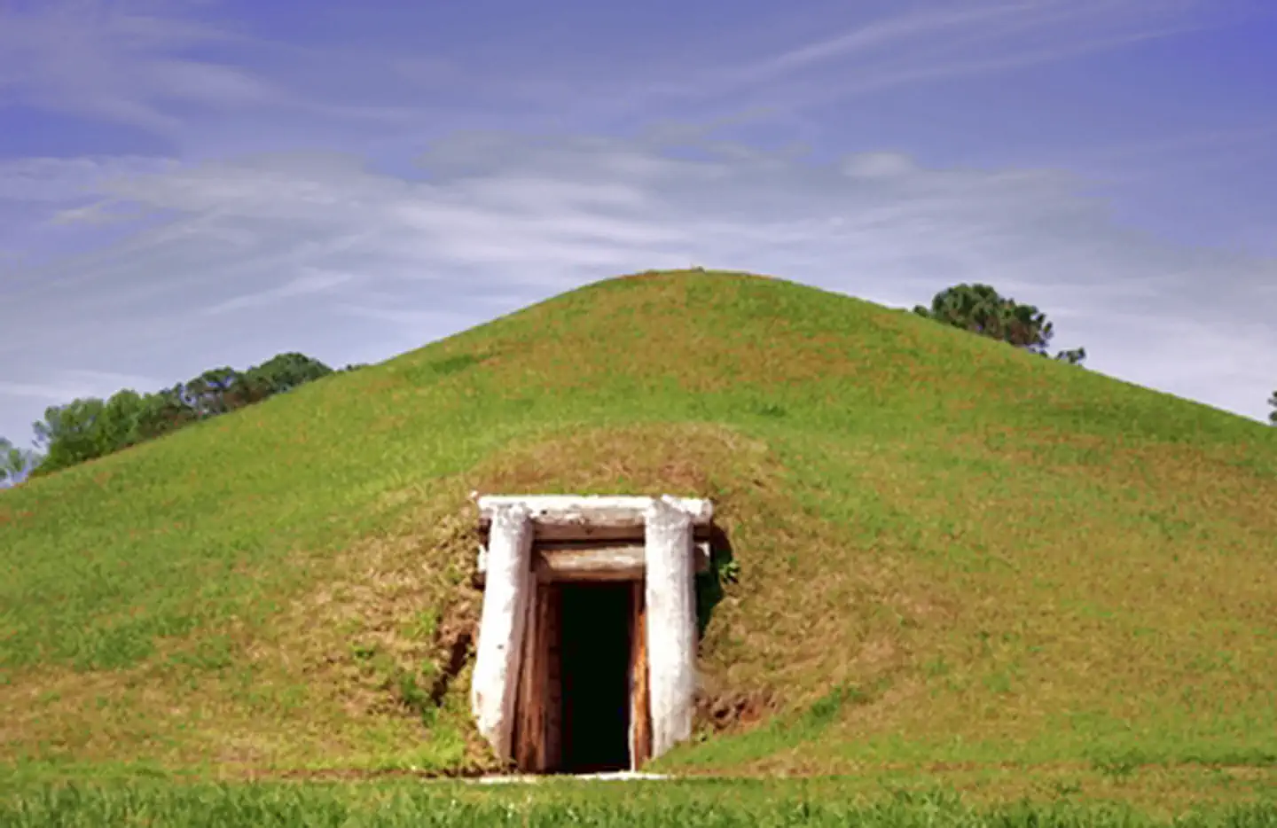 Ocmulgee Mounds National Historical Park — Earth Lodge