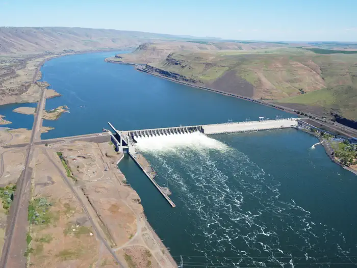 John Day Lock and Dam, Lake Umatilla — John Day Dam on the Columbia River