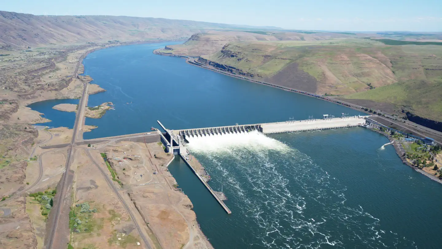 John Day Lock and Dam, Lake Umatilla