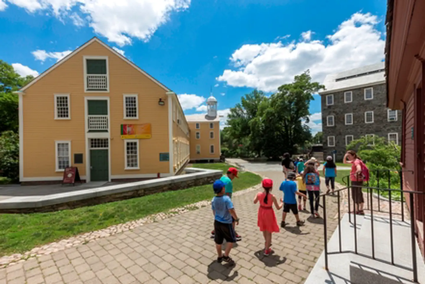 John H. Chafee Blackstone River Valley National Heritage Corridor — Visitors at Slater Mill