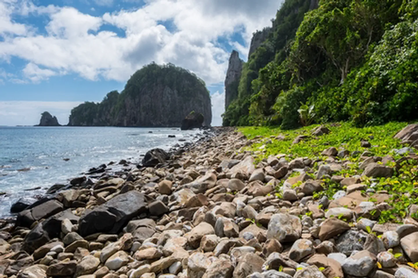 National Park of American Samoa — Back side of Pola Island from Tuafanua Trail