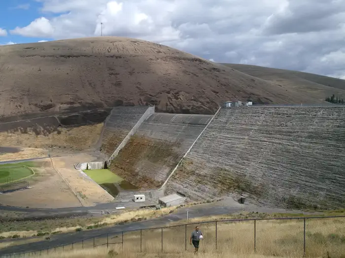 Willow Creek — Willow Creek Dam