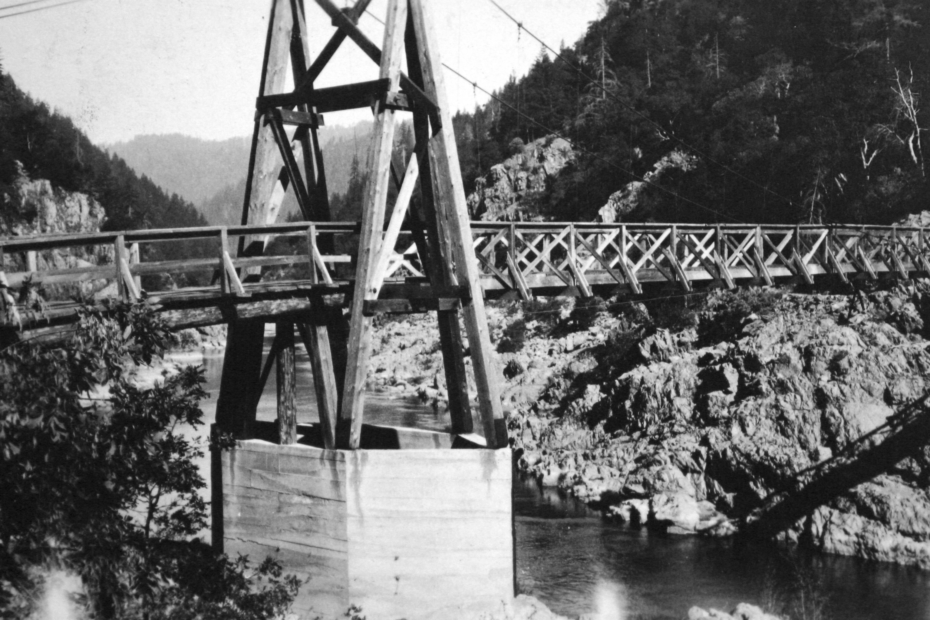 Rainie Falls Trail — Sanderson's Bridge