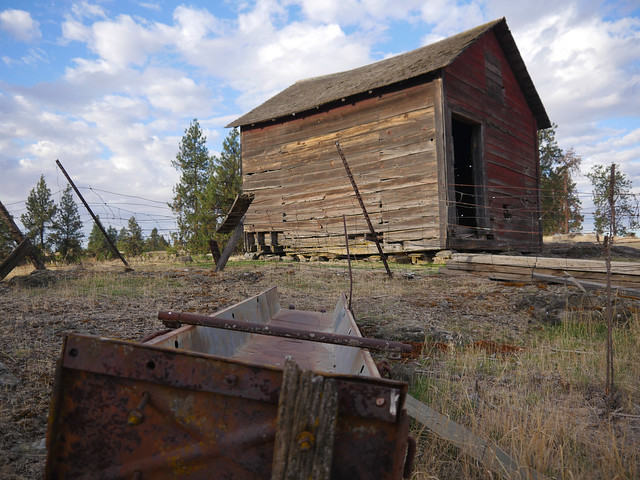 Folsom Farm Recreation Site — View of building at Folsom Farm.