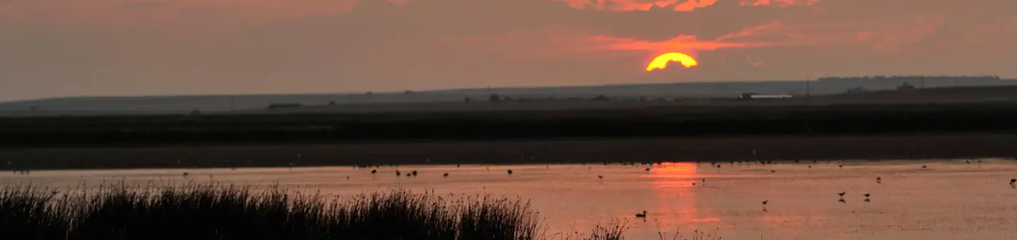 Benton Lake National Wildlife Refuge