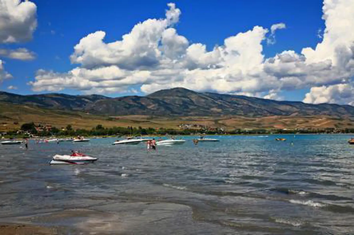 Bear Lake State Park — Water sports on the brilliant-turquoise Bear Lake