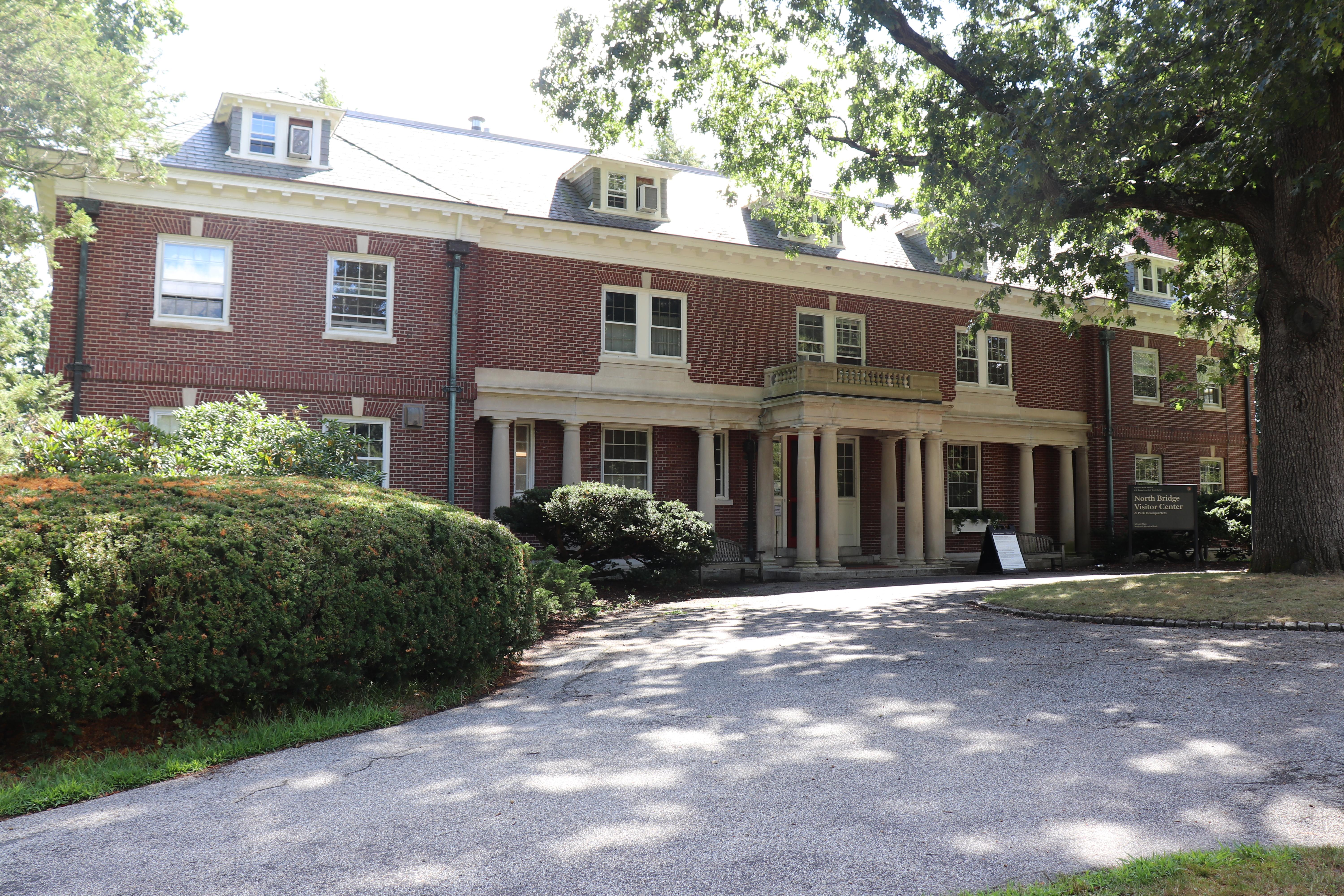 Minute Man National Historical Park — North Bridge Visitor Center