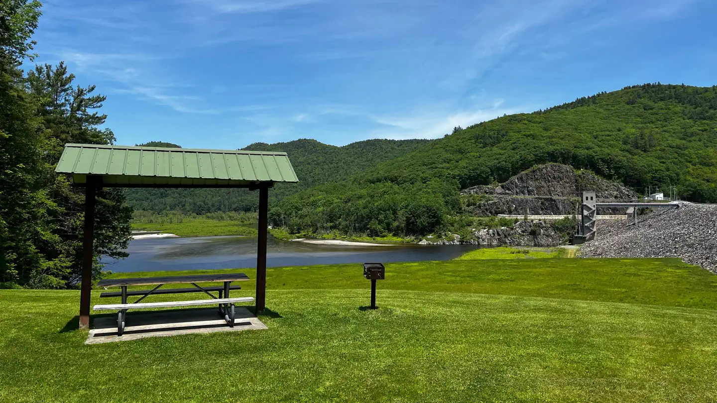 Townshend Lake — Picnic shelter at the abutment of Townshend Dam