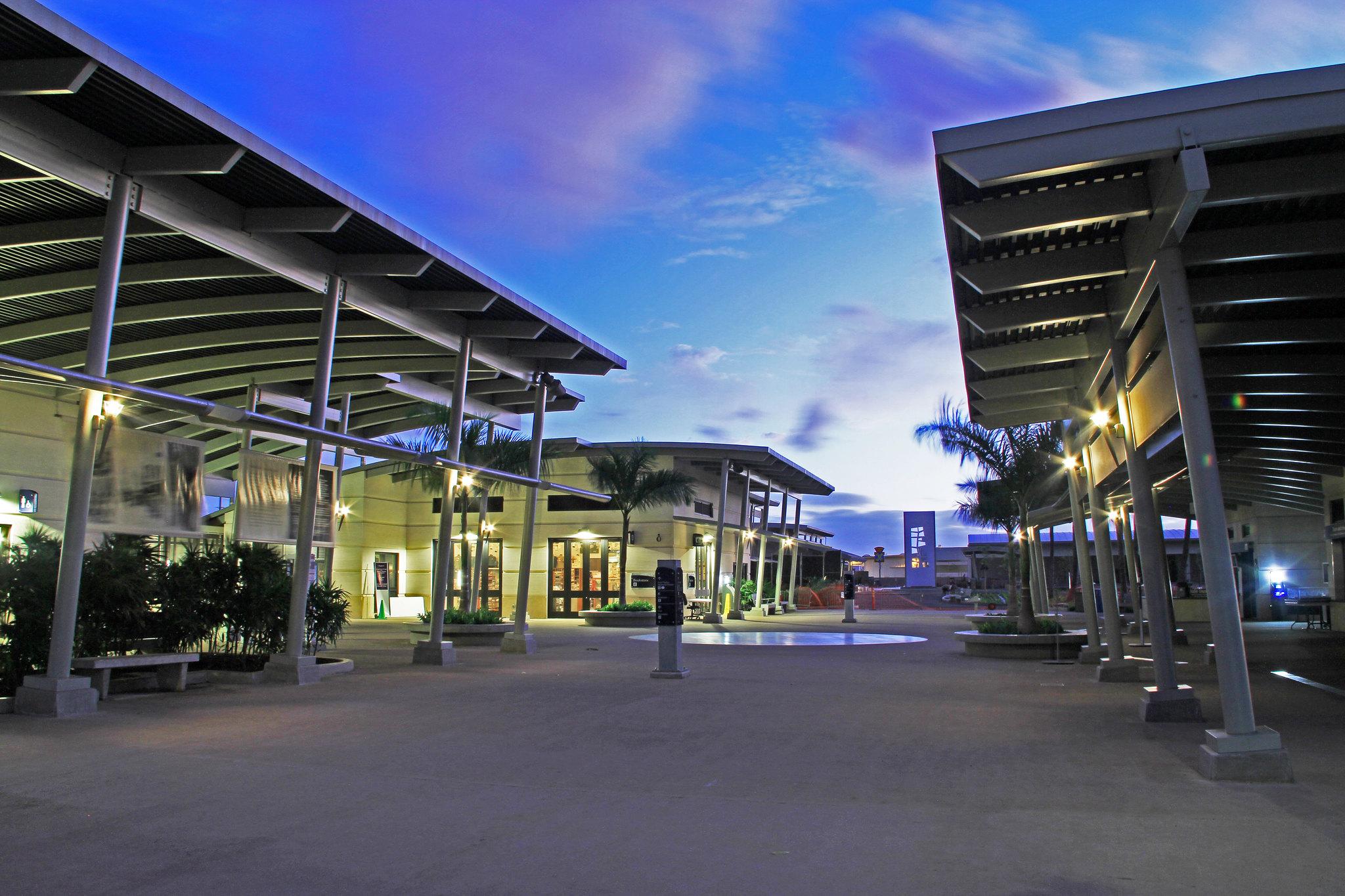 Pearl Harbor National Memorial — Pearl Harbor Visitor Center