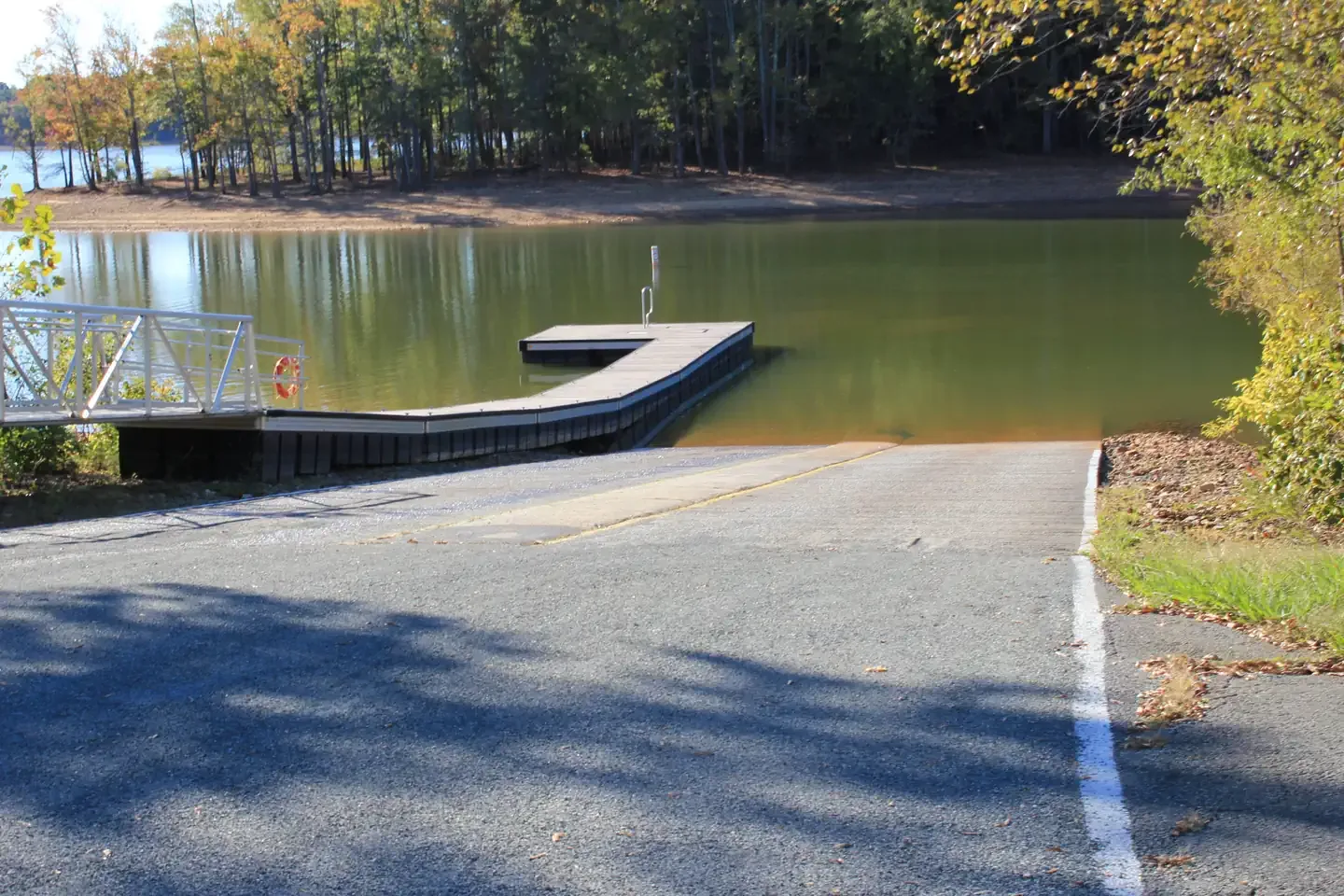 Longwood Campground at John H Kerr Reservoir: Longwood Boat Ramp
