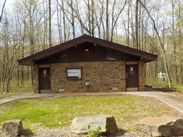 Redding Campground: Facilities