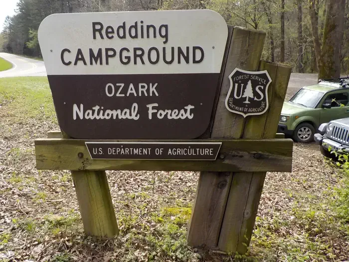 Redding Campground: Entrance Sign