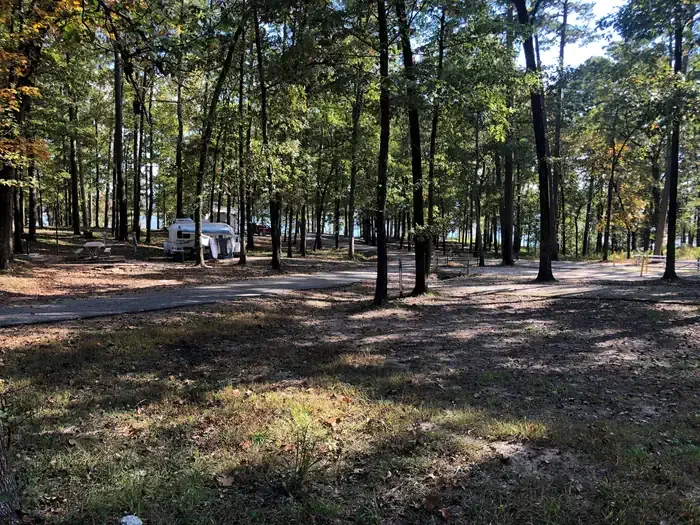 COE Degray Lake Edgewood Campground: Camping