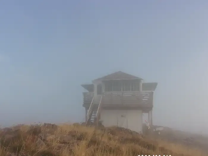 Scurvy Mountain Lookout: Scurvy Mountain Lookout in the morning fog