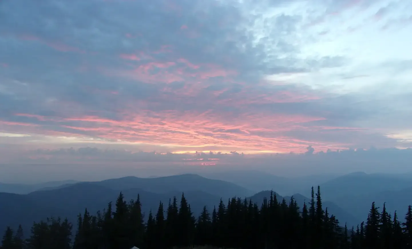 Scurvy Mountain Lookout: Fall sunset at Scurvy Mountain Lookout