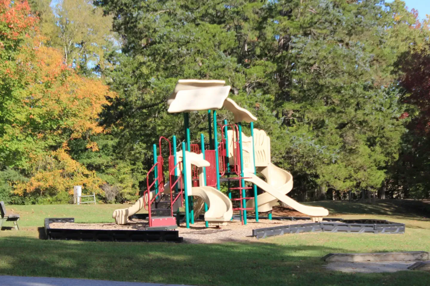 COE John H Kerr Reservoir North Bend Park: NBP Area C Playground