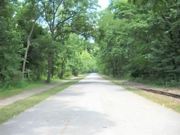 COE Wappapello Lake Greenville Campground: Memory Lane Trail