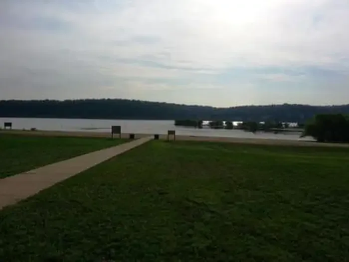 COE Harry S Truman Reservoir Bucksaw Campground: BUCKSAW3