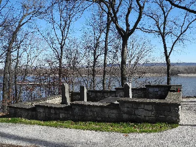 Gov. Daniel Dunklin's Grave State Historic Site
