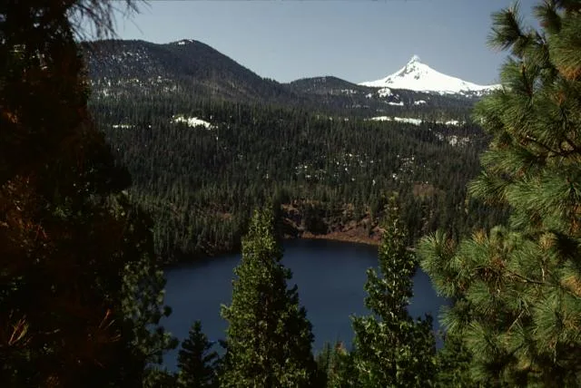View related to Elliott Corbett Memorial State Recreation Site