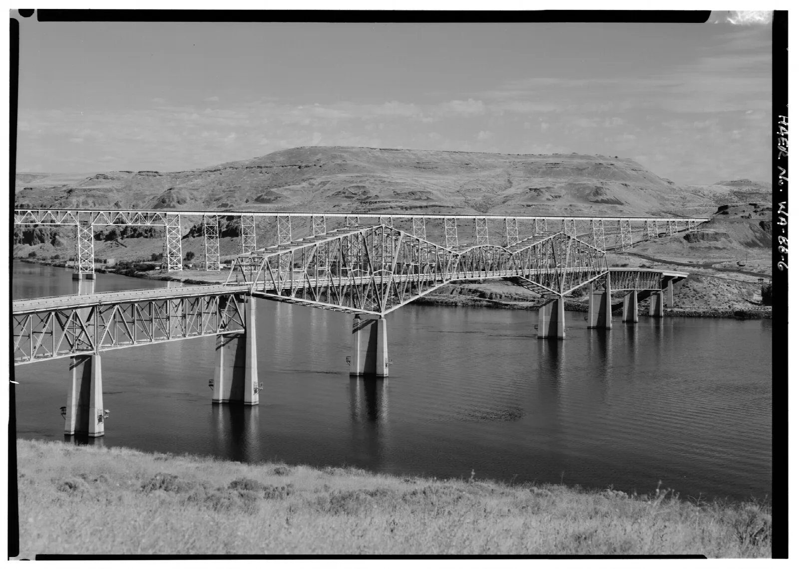 View related to Lyons Ferry State Park WA