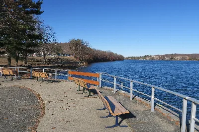 Quinsigamond State Park