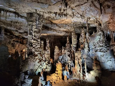Cathedral Caverns State Park