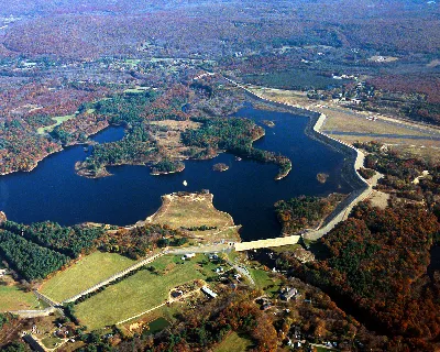 Mansfield Hollow Lake