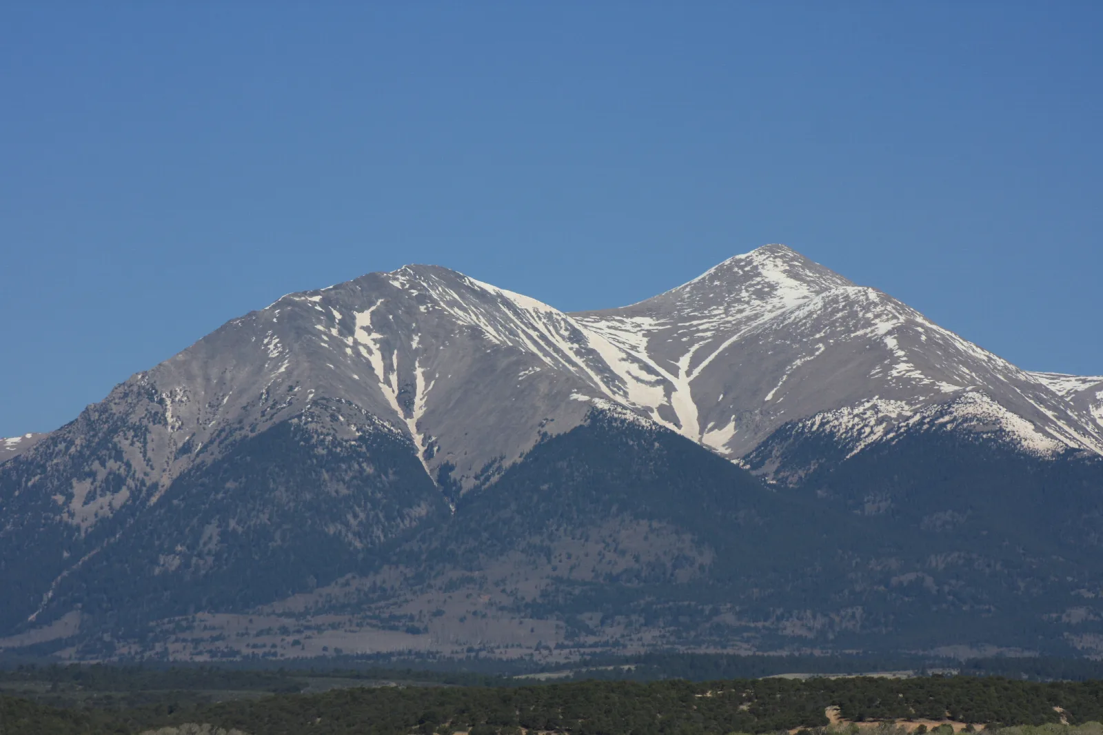 Mount Shavano: The Angel of Shavano and the southern Sawatch