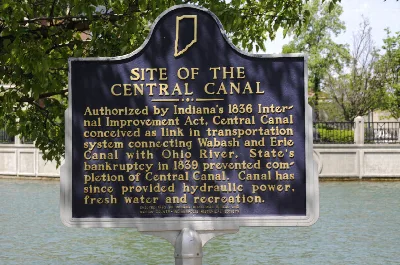 Central Canal Towpath