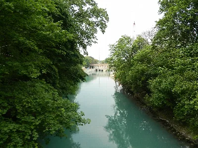 North Shore Channel Trail