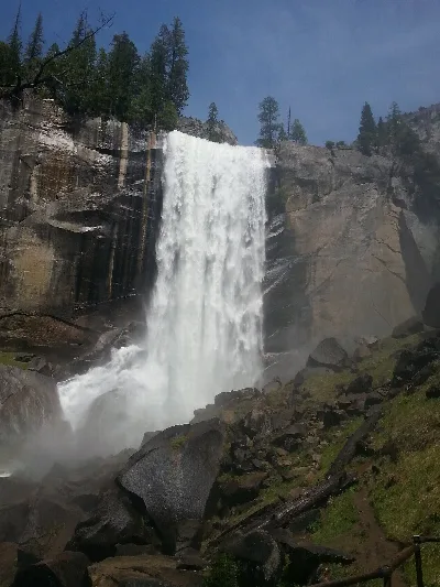 Mist Trail to Vernal Fall