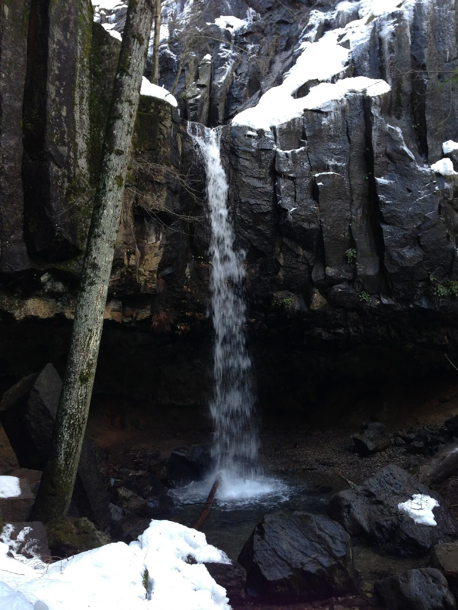 Hedge Creek Falls