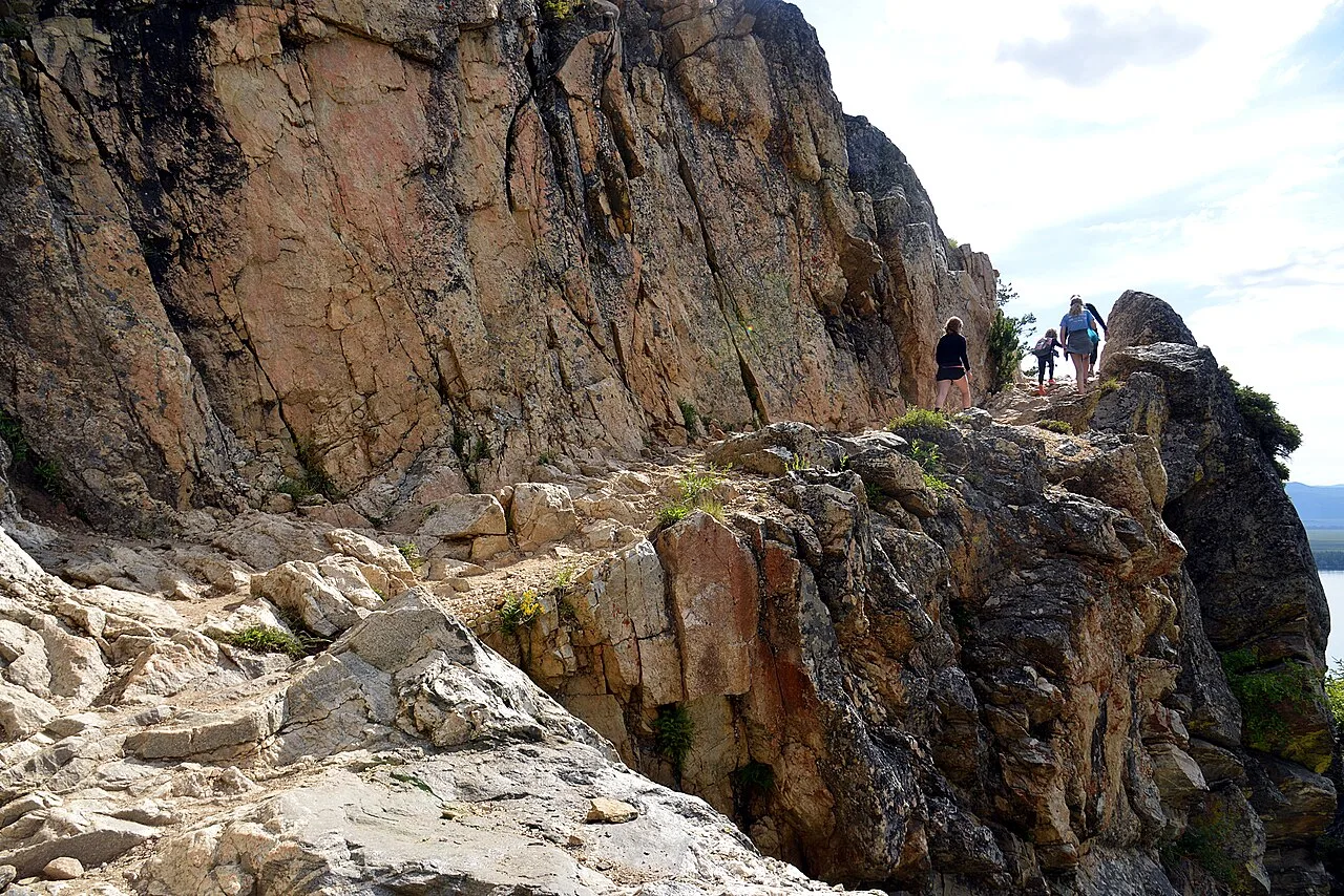 Cascade Canyon Trail — photo 1