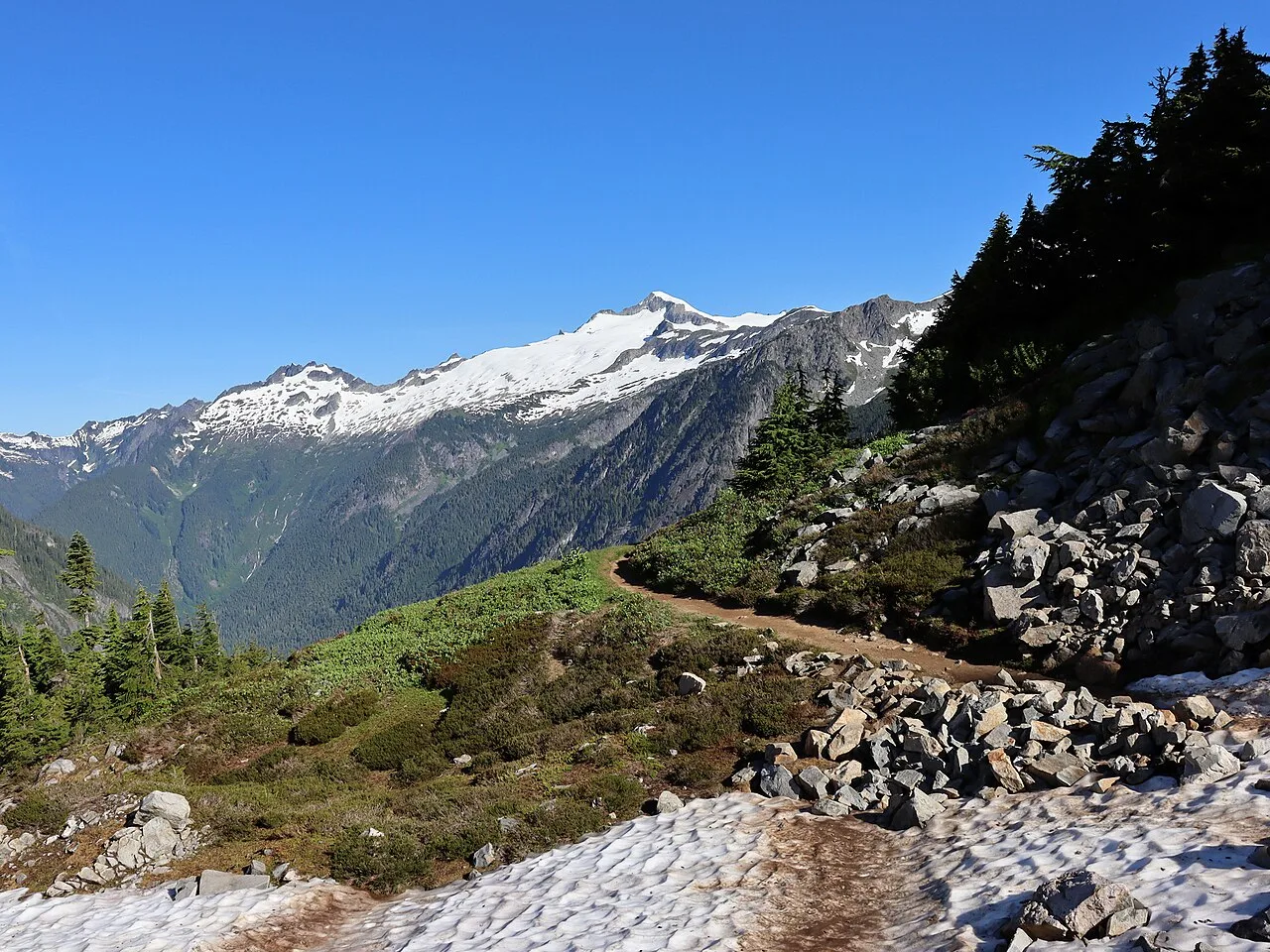Cascade Pass Trail — photo 3