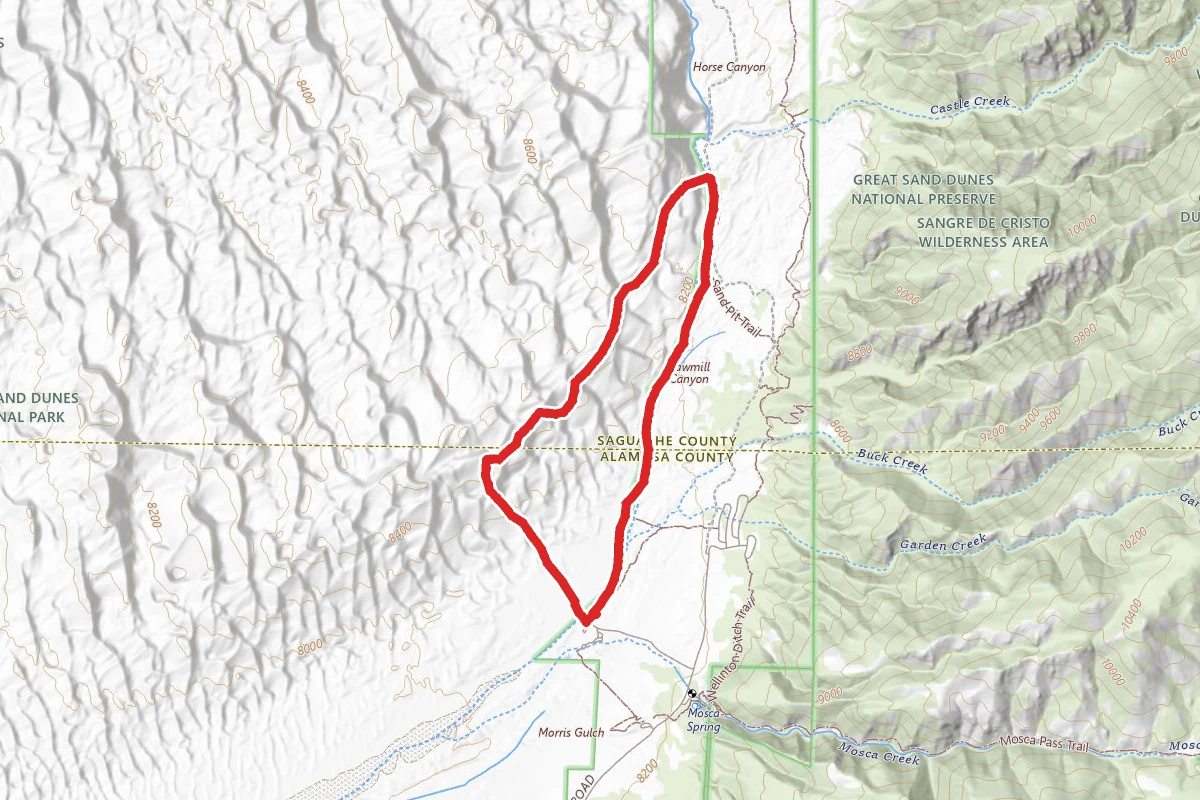Sand Dunes Loop Trail