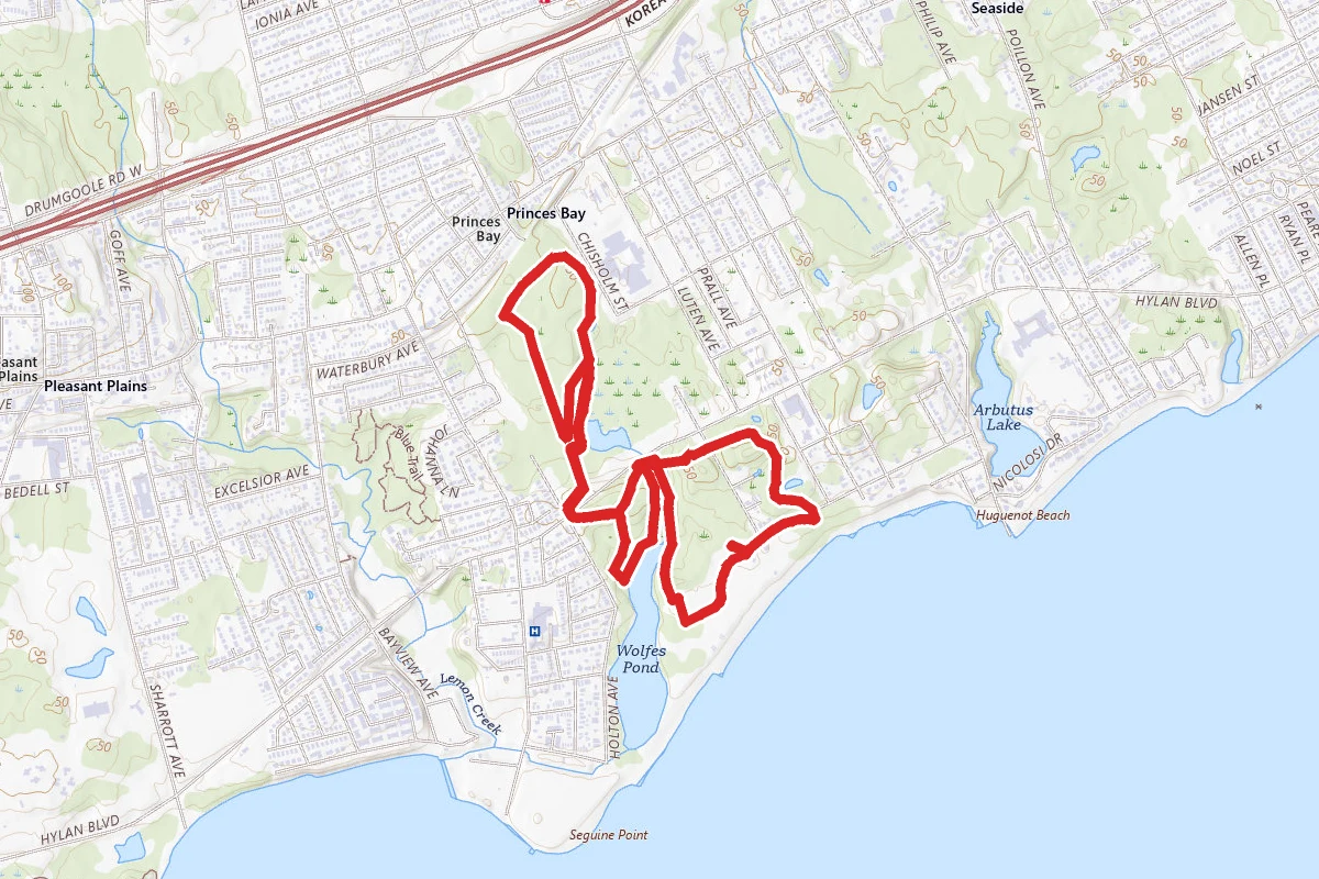Wolfes Pond Park Trail