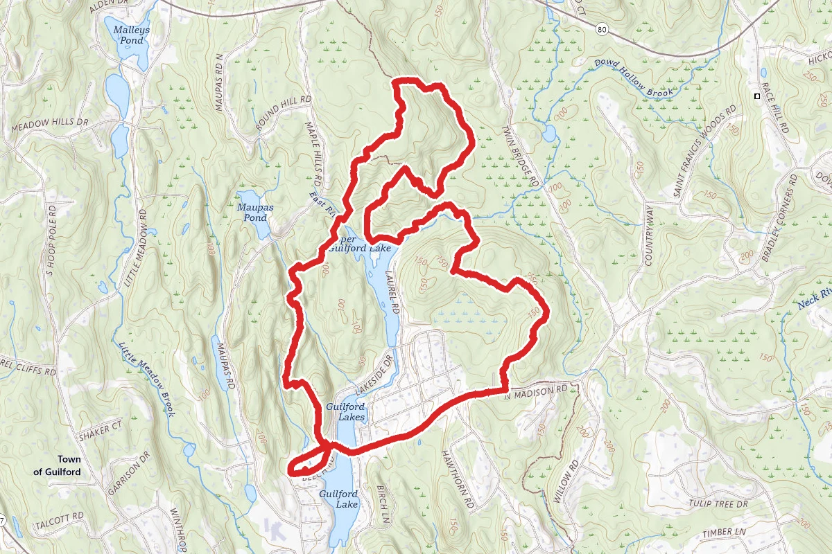 Menunkatuck, White Rectangle, Red White Cross, and Menunkatuck Trails