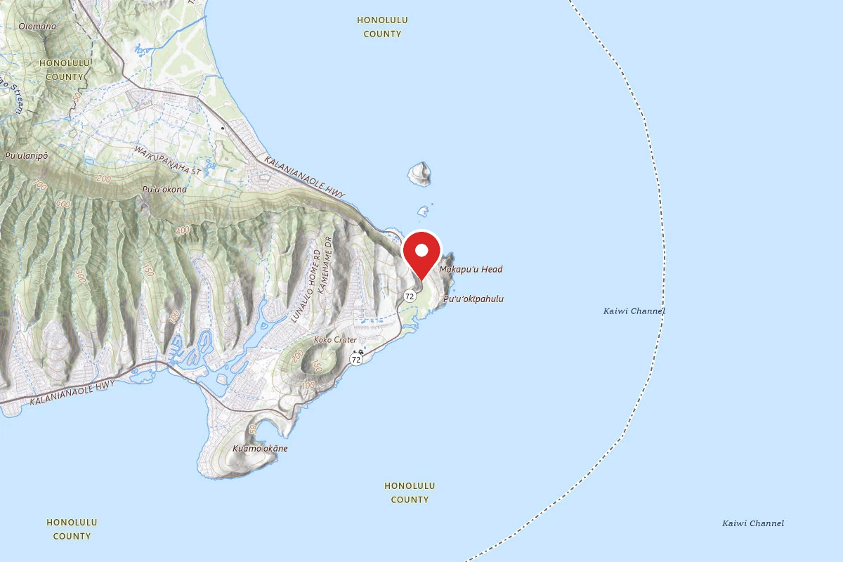 Makapuʻu Point Lighthouse Trail