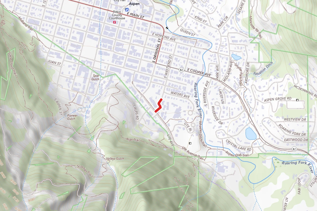 Clarendon Trail