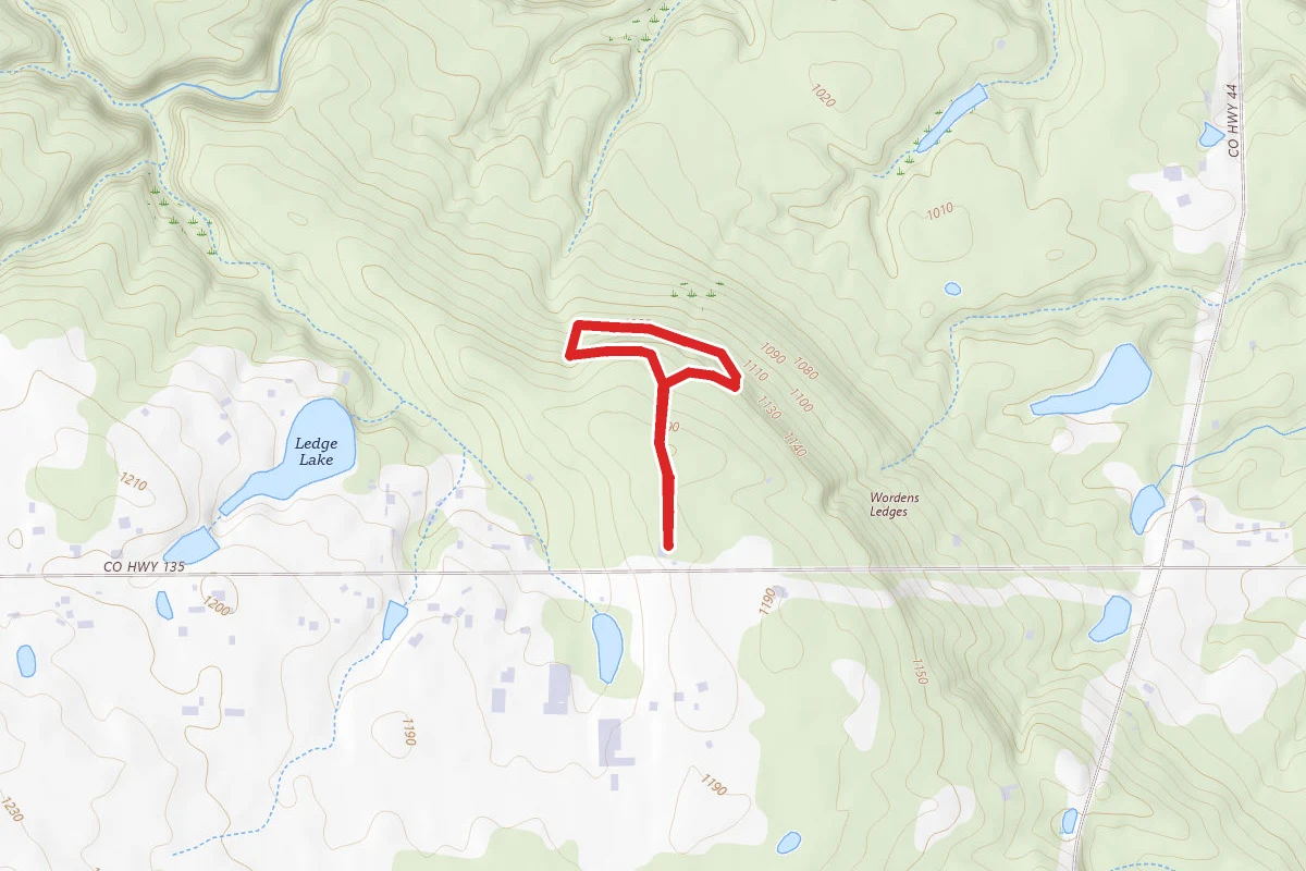 Worden's Ledges Loop Trail